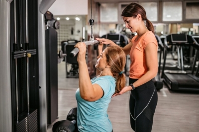 kak-instruktoru-gruppovyh-programm-stat-personalnym-trenerom-852c1bb