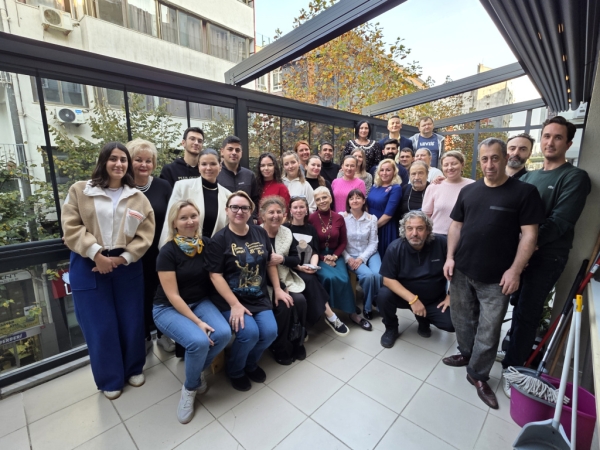 О Дне народного единства и традициях русского чаепития рассказали в Стамбуле