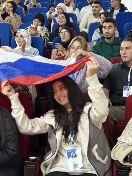 В Алжире продолжается Фестиваль русского языка и культуры В Алжире продолжается Фестиваль русского языка и культуры