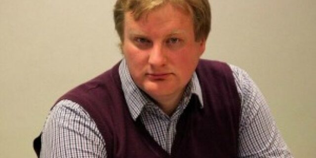 v-estonii-zaderzhan-izvestnyj-kinodokumentalist-oleg-besedin-zablokirovany-svjazannye-s-nim-kanaly-93a49c3