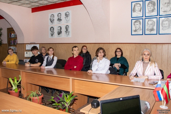 В Приднестровье наградили победителей видеоконкурса, посвящённого 205-летию Афанасия Фета