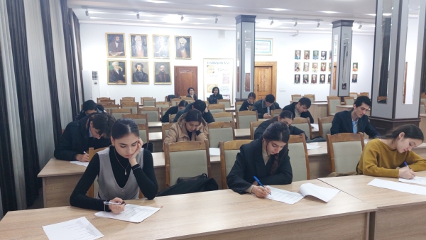 В Таджикском национальном университете прошла предновогодняя неделя русского языка и культуры