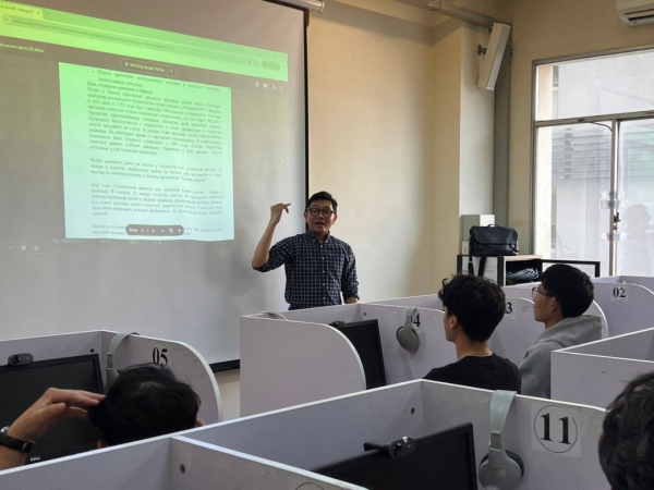 Русский центр в Хошимине познакомил вьетнамских студентов с Татьяниным днём