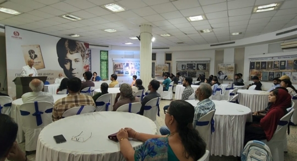 В Индии прошла презентация книги стихов Сергея Есенина на языке малаялам