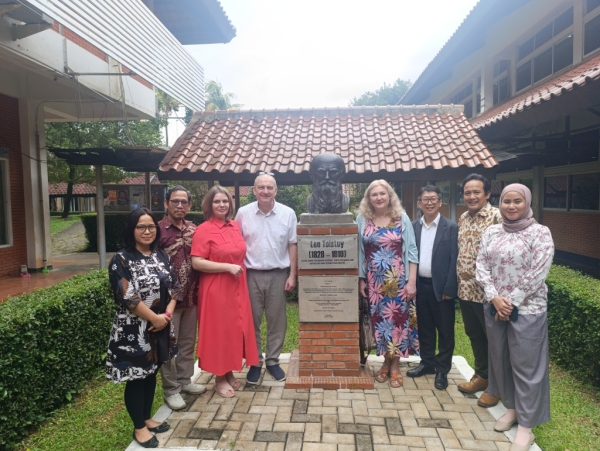 Мастер-класс &laquo;Успешное выступление на русском языке&raquo; провели в Джакарте