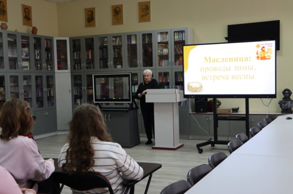 Студенты в Бресте погрузились в мир древних славянских традиций, посвящённых Масленице