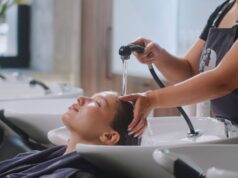 «Волосы волнуются раз…» – сделать кудри послушными научат профессионалы