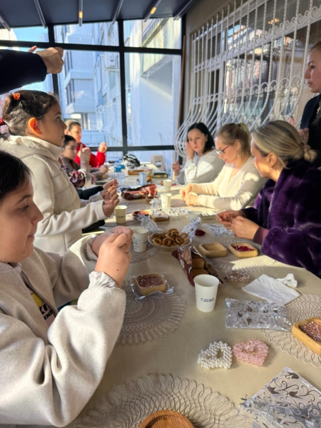 Мастер-класс по народному творчеству прошёл в Стамбуле