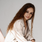 Навасана, поза лодки в йоге: техника выполнения, фото, польза