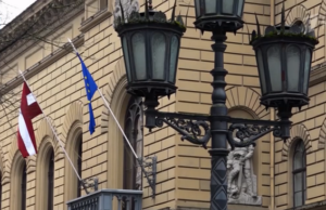 Латвийские предприятия не хотят увольнять россиян