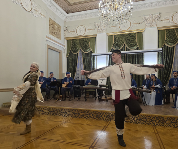 В Стамбуле прошёл концерт ансамбля &laquo;Кадим Альмет&raquo; в рамках Года единства народов России