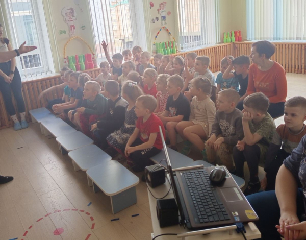 Устный журнал &laquo;Многогранная Агния Барто&raquo; дал старт просветительскому проекту в Глубокском районе Белоруссии