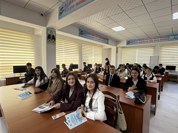 Неделя русского языка открылась в Хороге (Таджикистан)