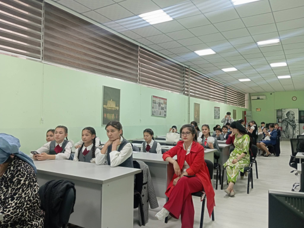 Образовательно-культурные мероприятия, посвящённые Дню столицы, прошли в Душанбе