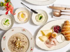 Reina Bistro запускает завтраки: от классики с икрой до идеальной полбы