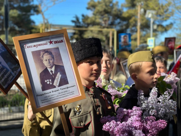 Акция &laquo;Бессмертный полк&raquo; проходит по всей планете