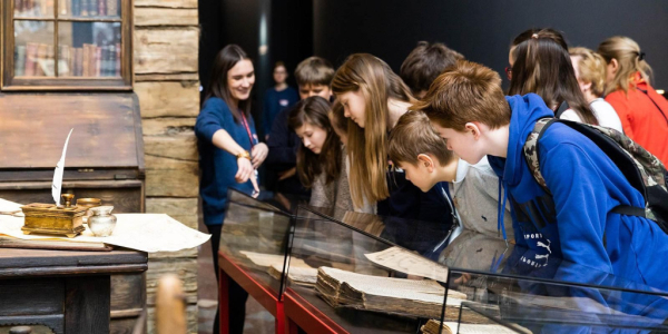 День славянской письменности и культуры празднуют в России и за рубежом День славянской письменности и культуры празднуют в России и за рубежом