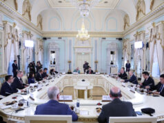 Владимир Путин обсудил с представителями информагентств ситуацию на Украине и в мире