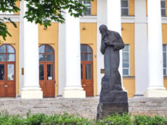 Институт Пушкина отправил роман Достоевского на русском языке в подарок бразильскому исследователю