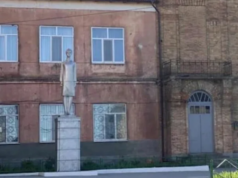 В Одессе демонтирован памятник Герою Советского Союза Зое Космодемьянской