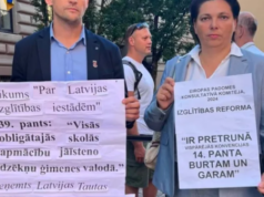 В Риге прошел пикет в поддержку сохранения русского языка в образовании