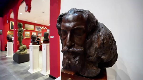Выставка работ художника Степана Эрьзи впервые проходит в Китае Выставка работ художника Степана Эрьзи впервые проходит в Китае