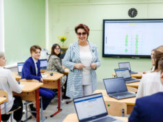 В Ереване завершила работу школа для преподавателей предметов на русском языке