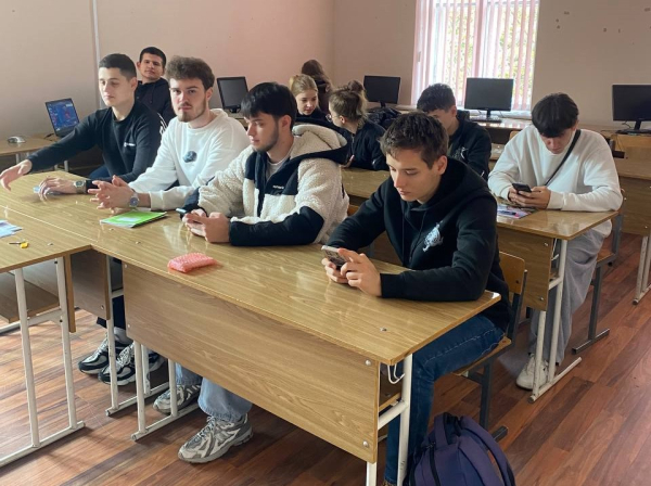 Студенты в Рыбнице написали Всероссийский научно-технологический диктант